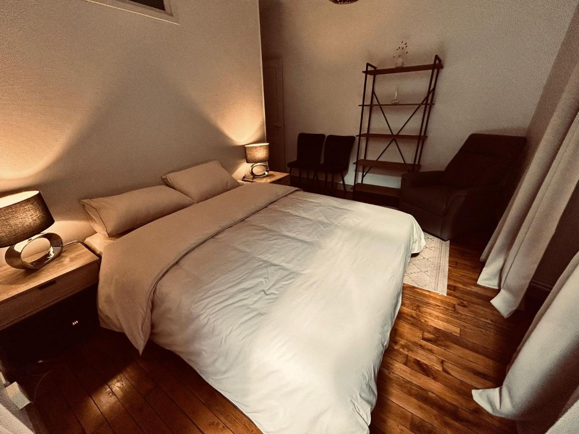 Anastasia Villefranche-de-Rouergue Bagian luar foto