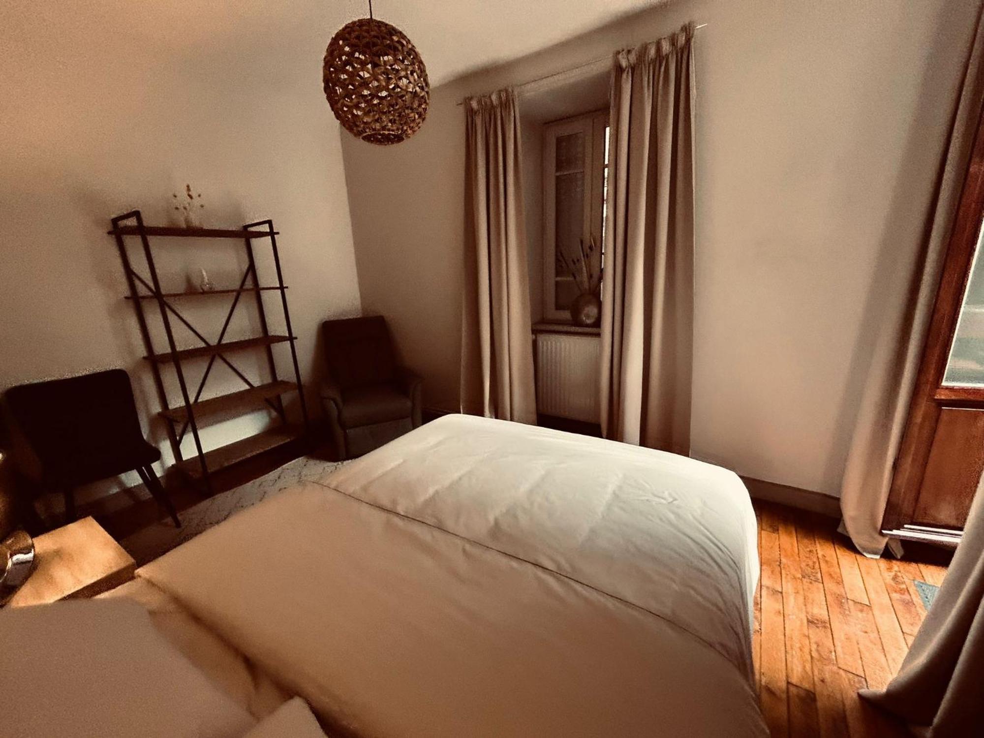 Anastasia Villefranche-de-Rouergue Bagian luar foto